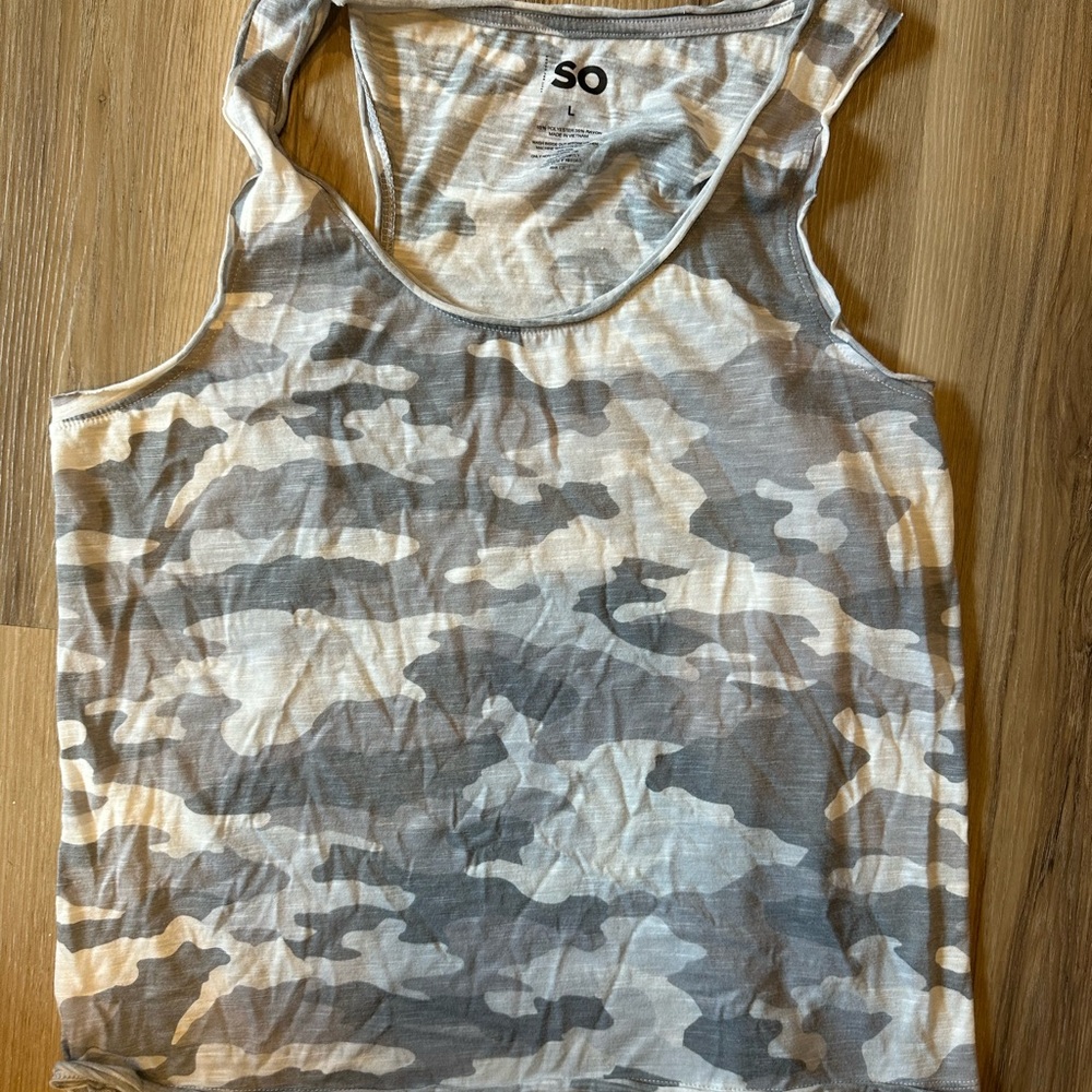 SO Women's Gray Camo Tank Top
